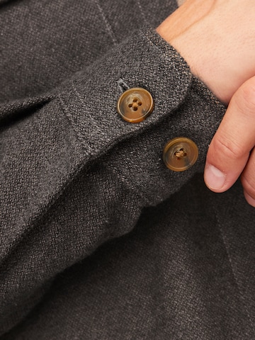 JACK & JONES Regular fit Átmeneti dzseki 'JPRRaymond' - barna