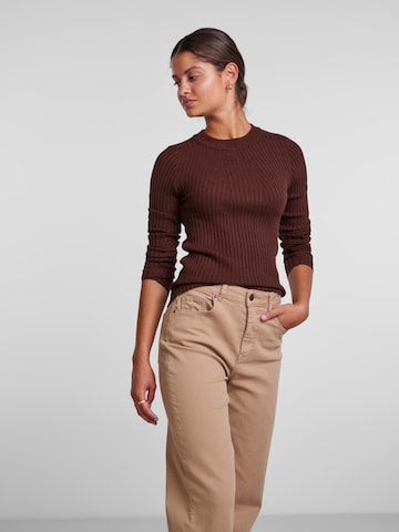 Pull-over 'Crista' PIECES en marron : devant