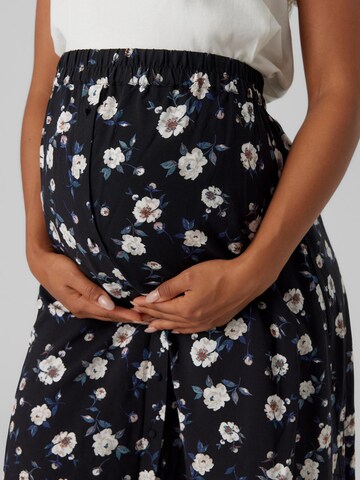 Vero Moda Maternity تنورة 'Easy' بلون أسود