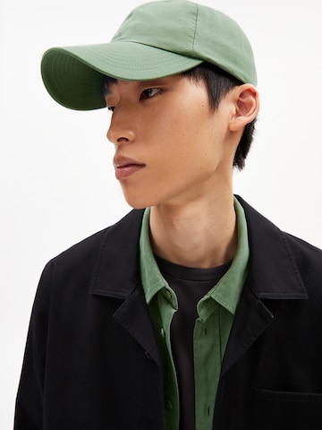 Cappello da baseball 'Yaanis' di ARMEDANGELS in verde: frontale