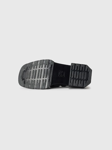 Papuci de casă 'Maybole' de la Dr. Martens pe negru