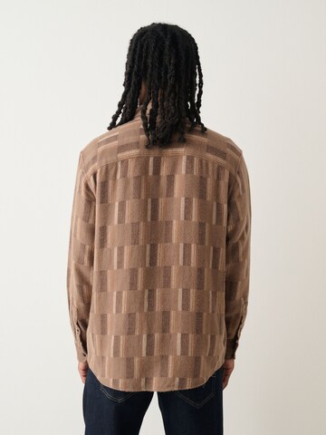 Next Regular Fit Hemd in Braun