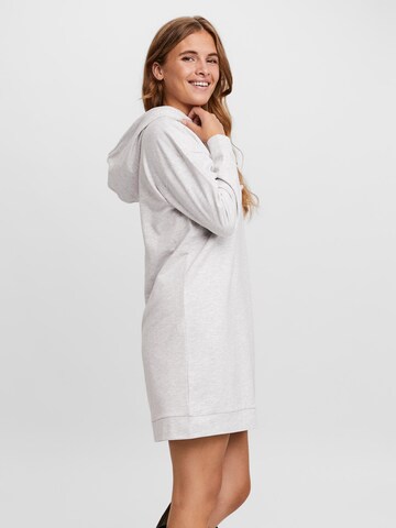 Robe 'Octavia' VERO MODA en gris