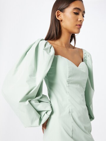 Rochie de la Misspap pe verde