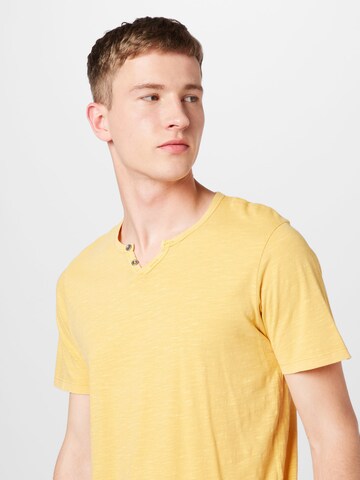 JACK & JONES - Regular Fit Camisa 'SPLIT' em amarelo