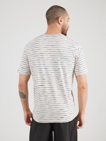 No Excess - Camiseta en blanco: atrás