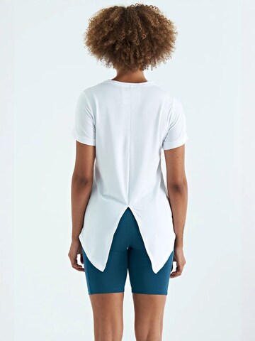 Maglietta di Tommy Life in bianco