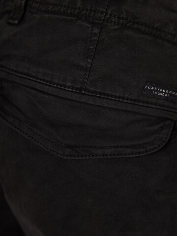 Funky Buddha Regular Hose in Schwarz