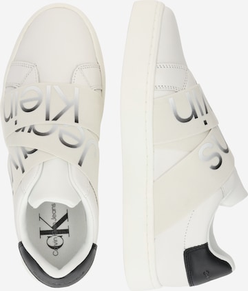 Scarpa slip-on di Calvin Klein Jeans in bianco