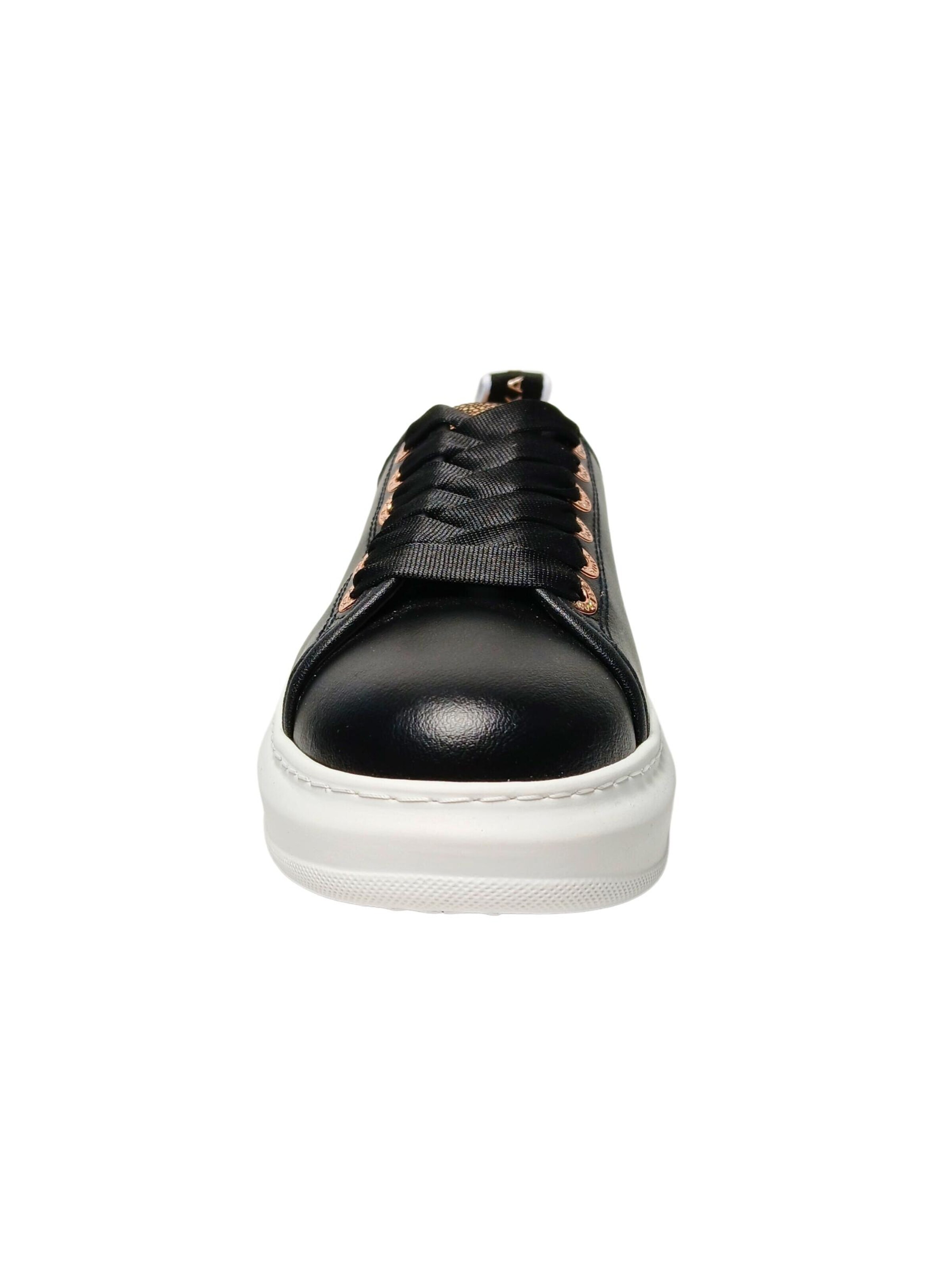 Alexander Smith Sneakers in Black