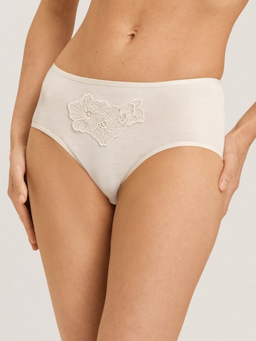 Hanro Panty ' Naila ' in Beige: front
