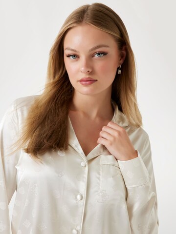 GUESS Pajama 'Sylvie' in Beige