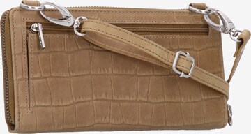 Burkely Clutch 'Icon Ivy' in Brown