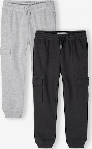 MINOTI Tapered Housut värissä harmaa: etupuoli