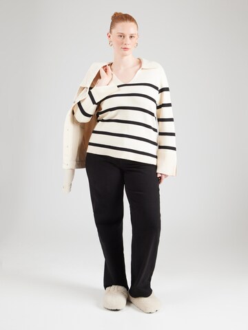 ONLY Carmakoma Trui in Beige