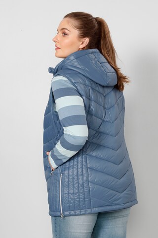 Gilet Janet & Joyce en bleu