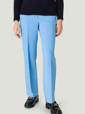 zero Regular Pleated Pants in Blue: front