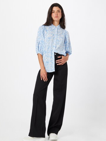 SISTERS POINT Bluse 'ELLA' in Blau