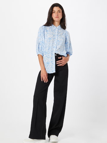 SISTERS POINT Blouse 'ELLA' in Blauw