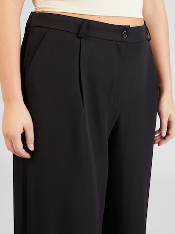 Trendyol Curve - Perna larga Calças com pregas em preto