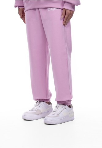 Dropsize Loosefit Hose in Lila