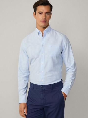 Hackett London Regular Fit Hemd in Blau: Vorderseite