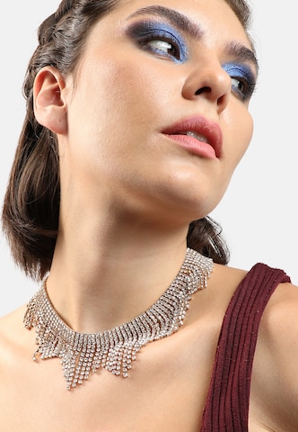 SOHI Kette 'Blanda' in Gold: Vorderseite