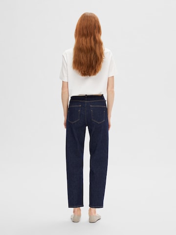 Tapered Jeans 'Dagmar' di SELECTED FEMME in blu