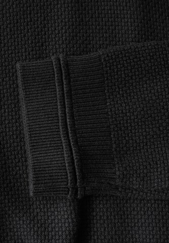 Street One MEN Sweater in Black