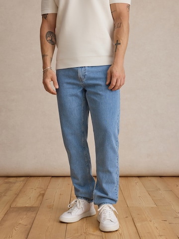 DAN FOX APPAREL regular Τζιν 'Carlo' σε μπλε: μπροστά