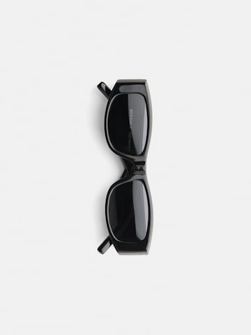 Bershka Sunglasses in Black