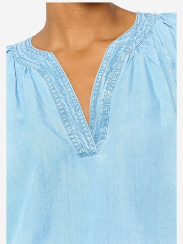 Camicia da donna di LolaLiza in blu