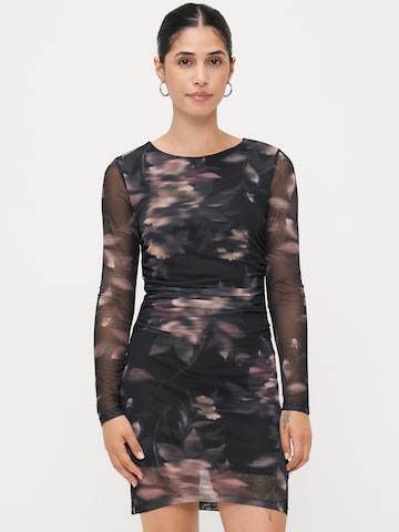 Robe 'ONLKAYA' Only Petite en violet : devant