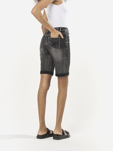 Regular Jeans de la KOROSHI pe negru