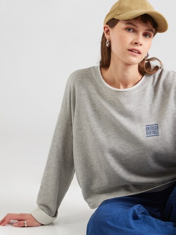 AMERICAN VINTAGE Sweatshirt 'Zofbay' in Grijs