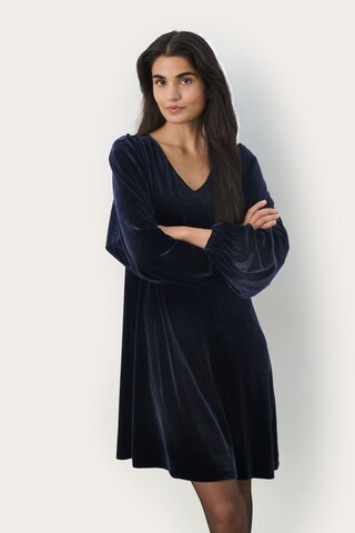 Part Two Kleid 'Madi' in Blau: Vorderseite