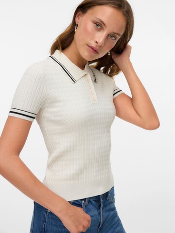 Pull-over VERO MODA en blanc
