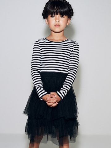 Next Shirt in Schwarz