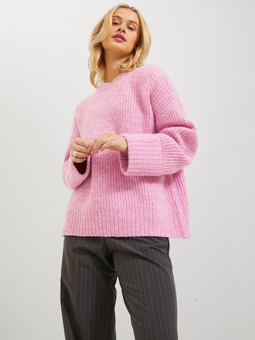 JJXX Sweater in Pink: front