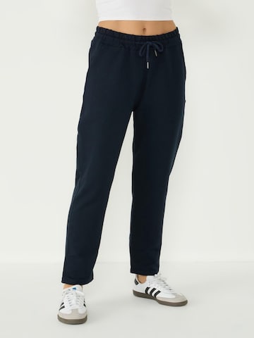 C&City Tapered Hose in Schwarz