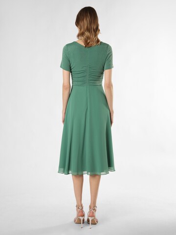 Robe de cocktail Vera Mont en vert