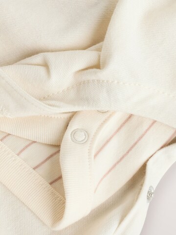 Next Set in Beige