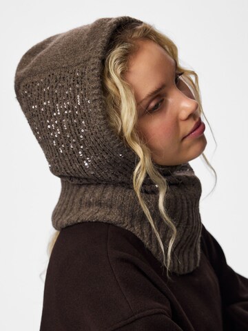 Berretto di PIECES in marrone