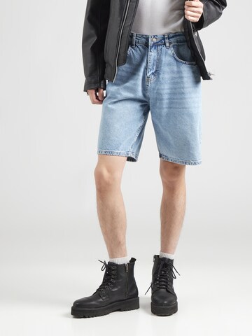Trendyol Loose fit Sports trousers in Blue: front