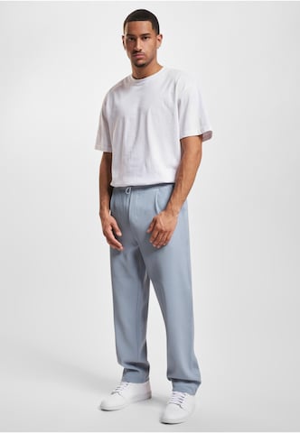 DEF Regular Chinohose in Grau