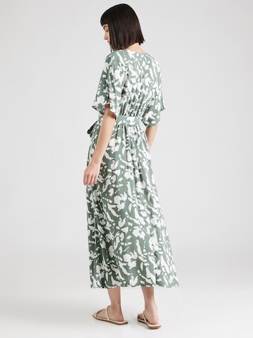 Robe 'Iris' ABOUT YOU en vert