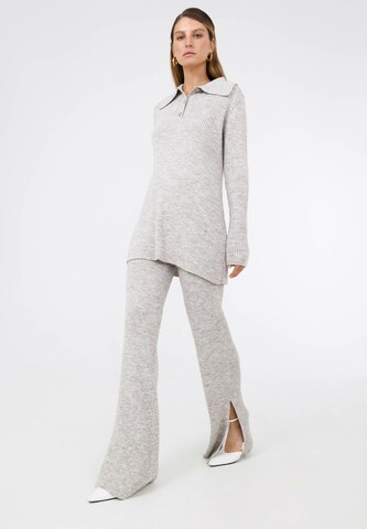 T-shirt TOPTOP STUDIO en gris