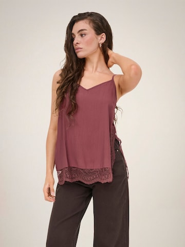 JDY Top 'JDYSoul' in Red