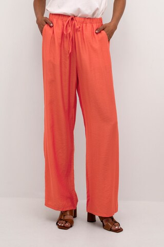 Cream Loosefit Broek 'Lori' in Rood: voorkant