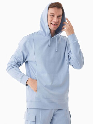Organication Sweatshirt in Blau